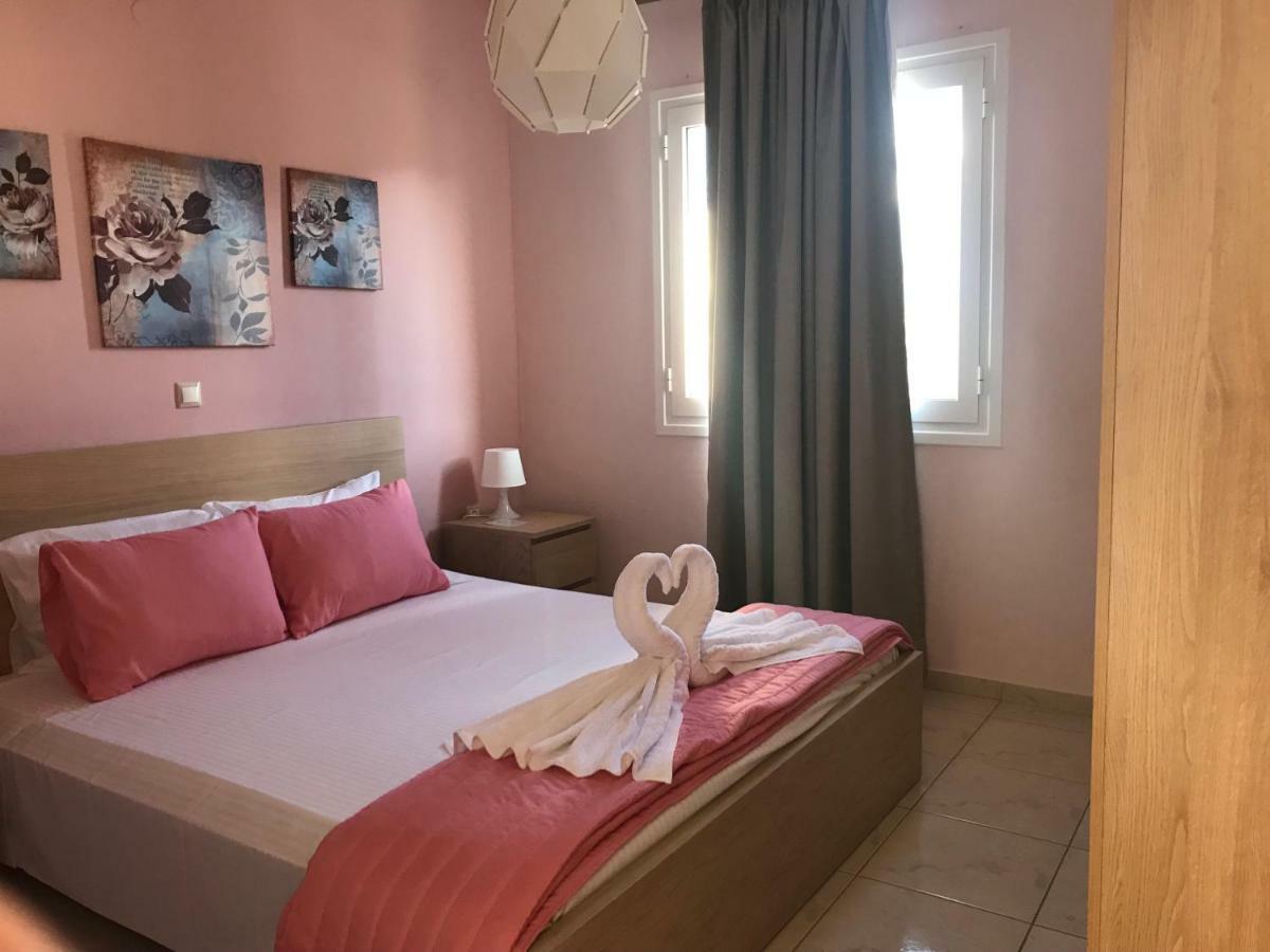 Omega Comfy Apartments 알미리다 외부 사진
